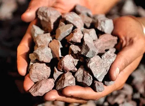 عرضه کلوخه سنگ آهن سنگان در بورس کالا برای نخستین بار توسط ایمیدرو