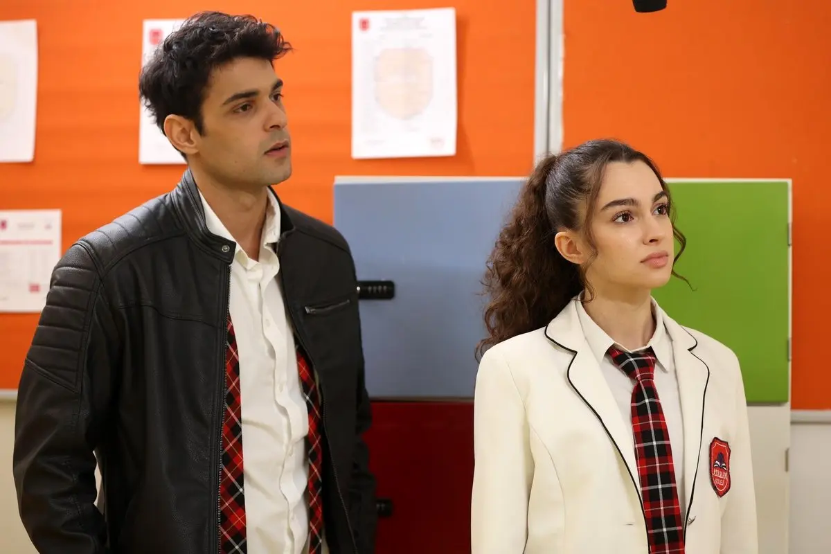 خلاصه داستان قسمت ۳۴۱ سریال ترکی خواهران و برادران