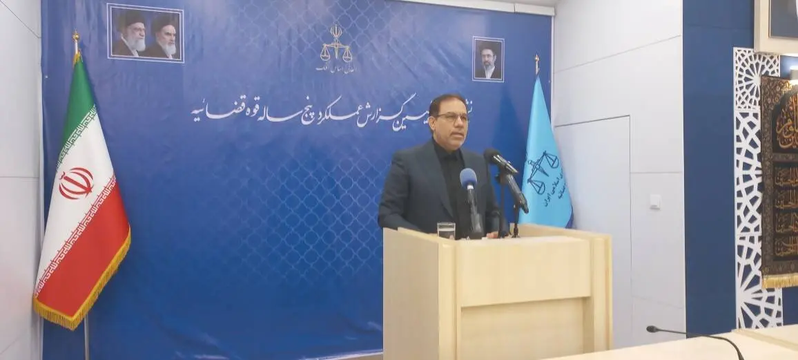 هر ایرانی در هر نقطه‌ای از جهان که باشد می‌تواند به کشور خود بازگردد 