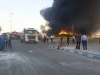 آتش سوزی ۳ فروند لنج در اداره بندر آبادان مهار شد