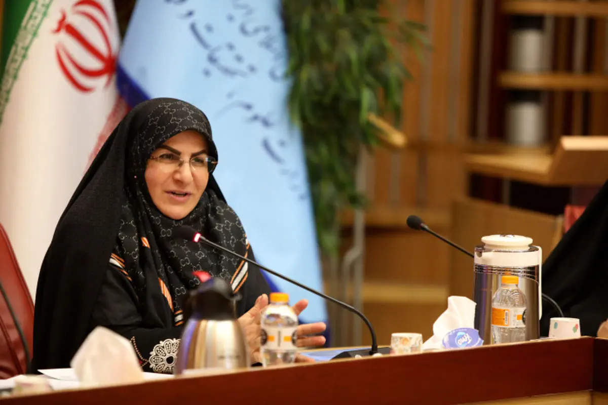 مردان فکر میکنند زنان در مقام های بالا قرار بگیرند ریسک بزرگی است!