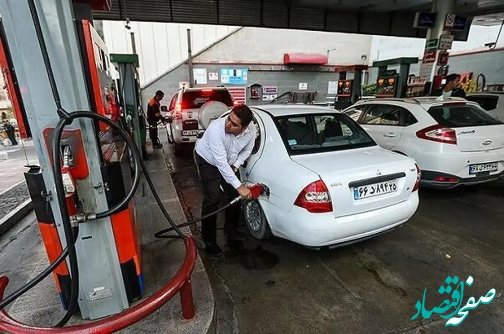 هزینه ۱۹.۵ میلیون دلاری واردات ۳۰ میلیون لیتر بنزین در روز از کجا تامین می‌شود؟