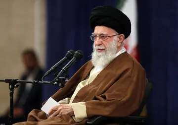 کدام روحانی معروف شجره نامه خانوادگی رهبر انقلاب را تنظیم کرد؟