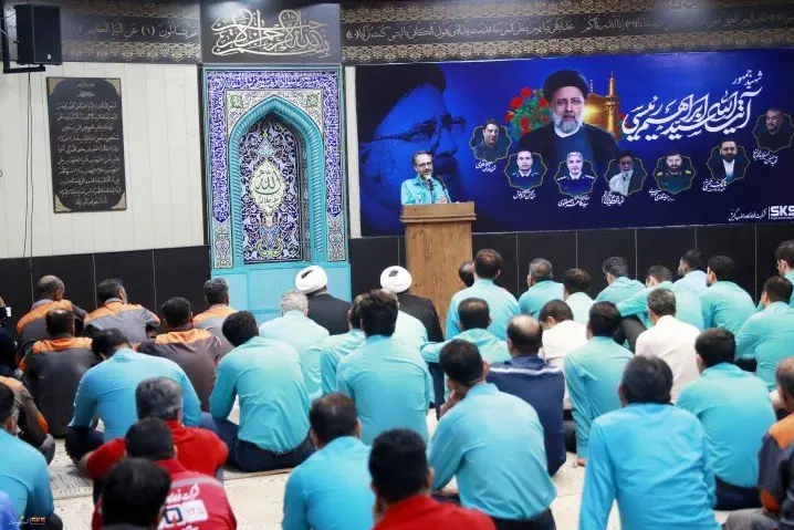 مراسم تجلیل از کارگران نمونه شرکت فولاد کاوه جنوب کیش