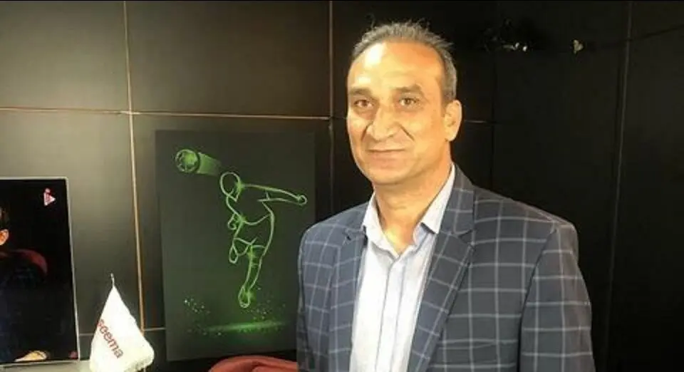 انتقاد جنجالی پیشکسوت پرسپولیس از مهاجمان فعلی این تیم ؛ مهاجمان پرسپولیس در حد و اندازه نام تیم نیستند / پرسپولیس با نفت از سر شکم سیری بازی کرد 