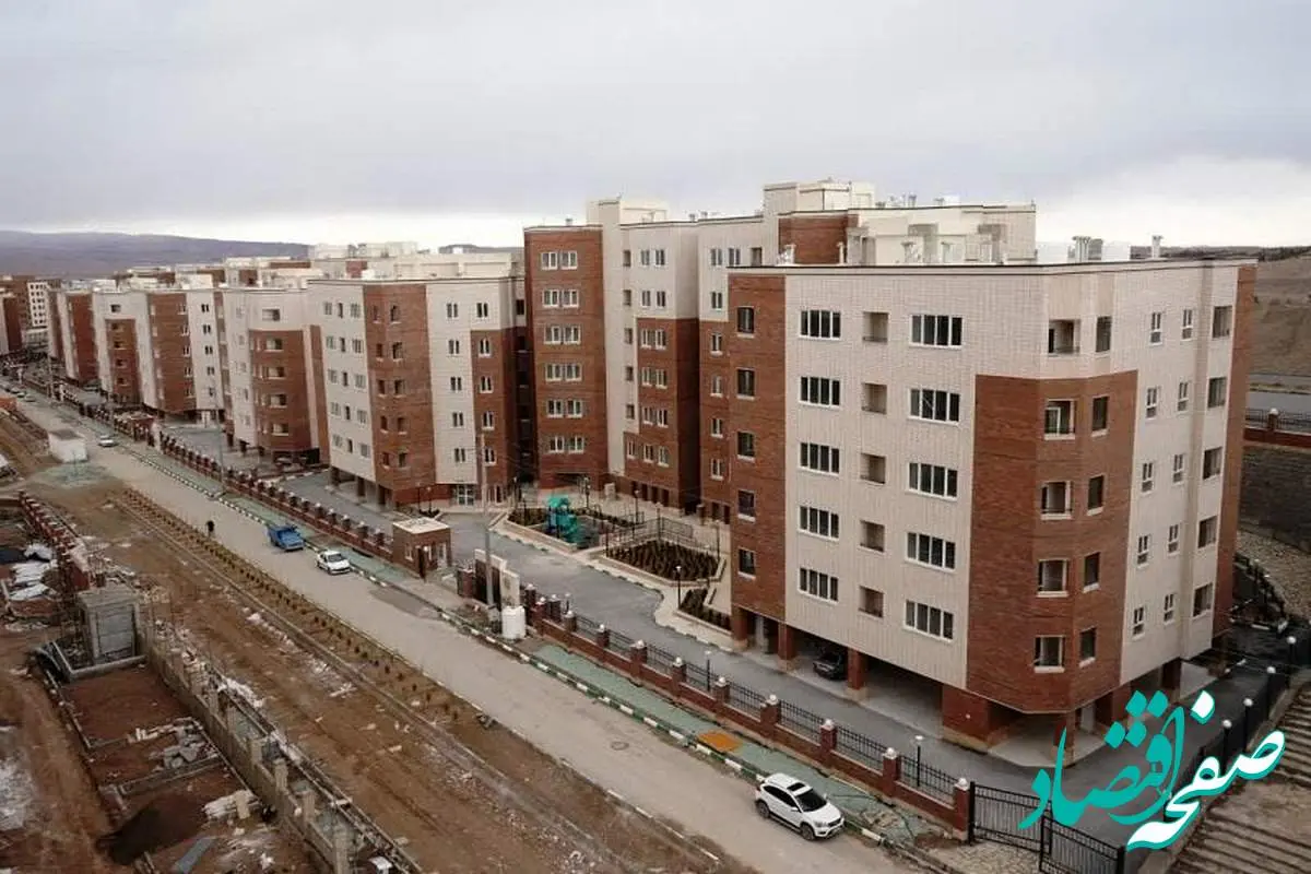 پرداخت بیش از ۱۳۶ همت تسهیلات نهضت ملی توسط بانک مسکن / تسریع در تحویل واحدهای مسکونی اولویت دارد