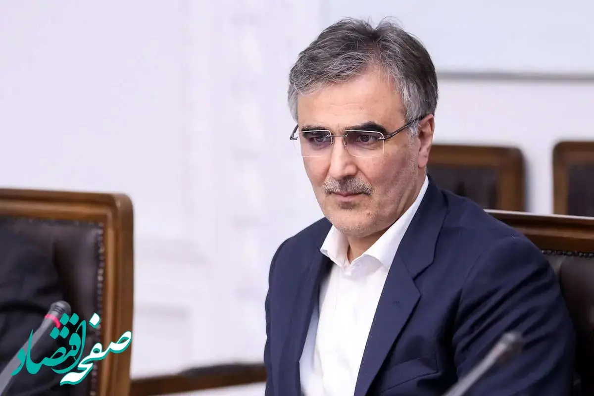 بازار ارز توافقی به میدان می‌آید؛ حرکت نرخ ارز در یک کانال