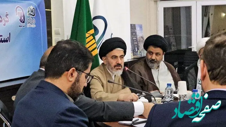 امام جمعه ارومیه: مسئولان کار جهادی را در دستور کار قرار دهند