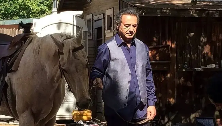 علت فوت عارف خواننده قدیمی ایران چه بود؟