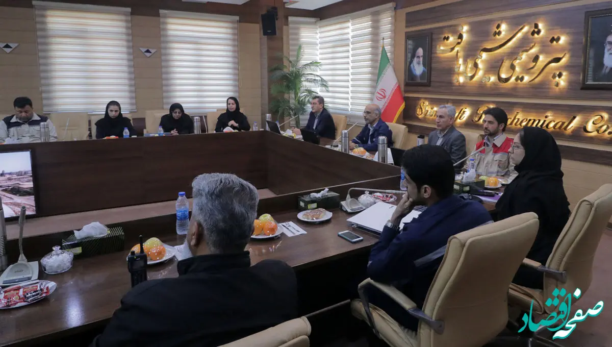  بازدید مدیران سازمان حفاظت محیط زیست کشور از پتروشیمی شیمی بافت