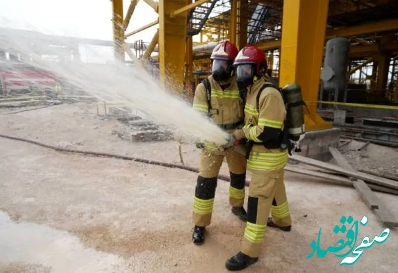 برگزاری مانور آمادگی عملیاتی و امدادی در پتروشیمی آپادانا خلیج فارس