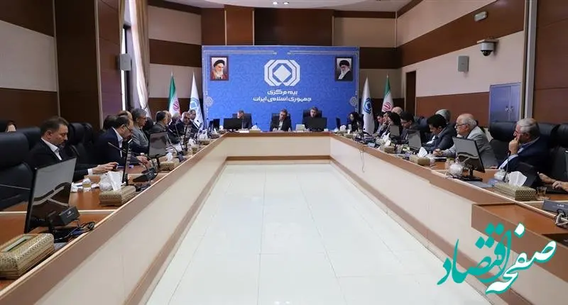 سلسله نشست‌های خبرگی؛ محفلی برای نقد کارشناسانه صنعت بیمه است