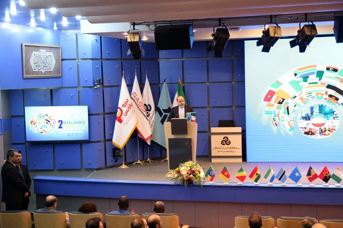 آمادگی ایدرو برای ایجاد یا تکمیل زنجیره صنایع معدنی، نفت و گاز و صنایع تبدیلی کشورهای آفریقایی