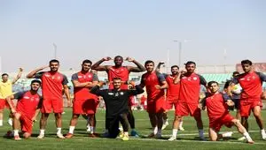 ریش و قیچی صدرنشینی در دست پرسپولیس