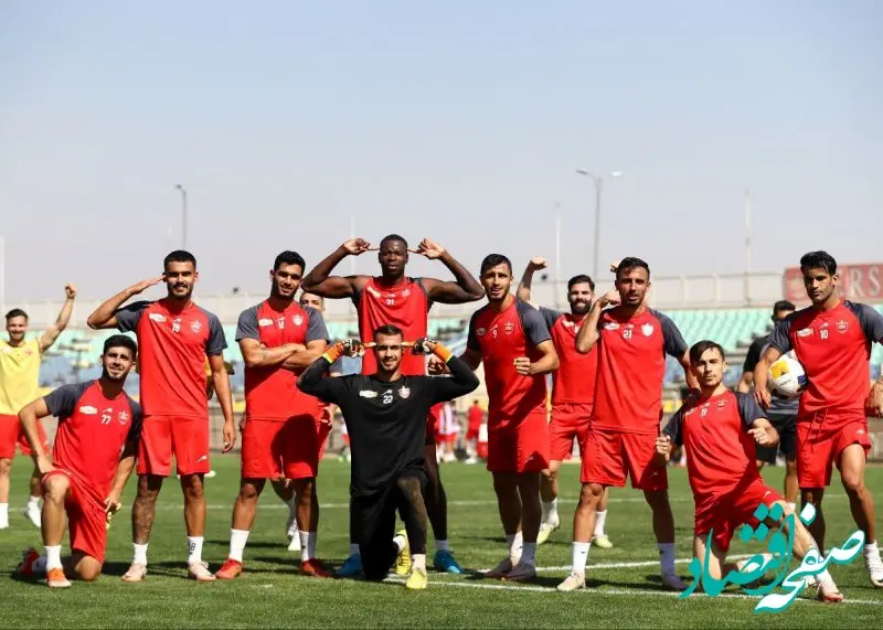 ریش و قیچی صدرنشینی در دست پرسپولیس