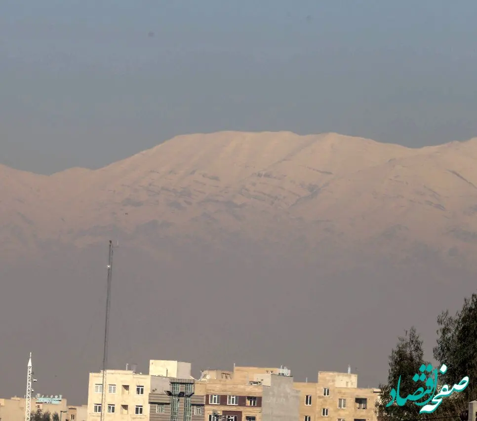 خبر فوری از انباشت آلاینده های جوی تا اواخر هفته در قزوین ادامه دارد