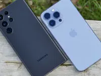 اپل بخریم یا سامسونگ؟ 