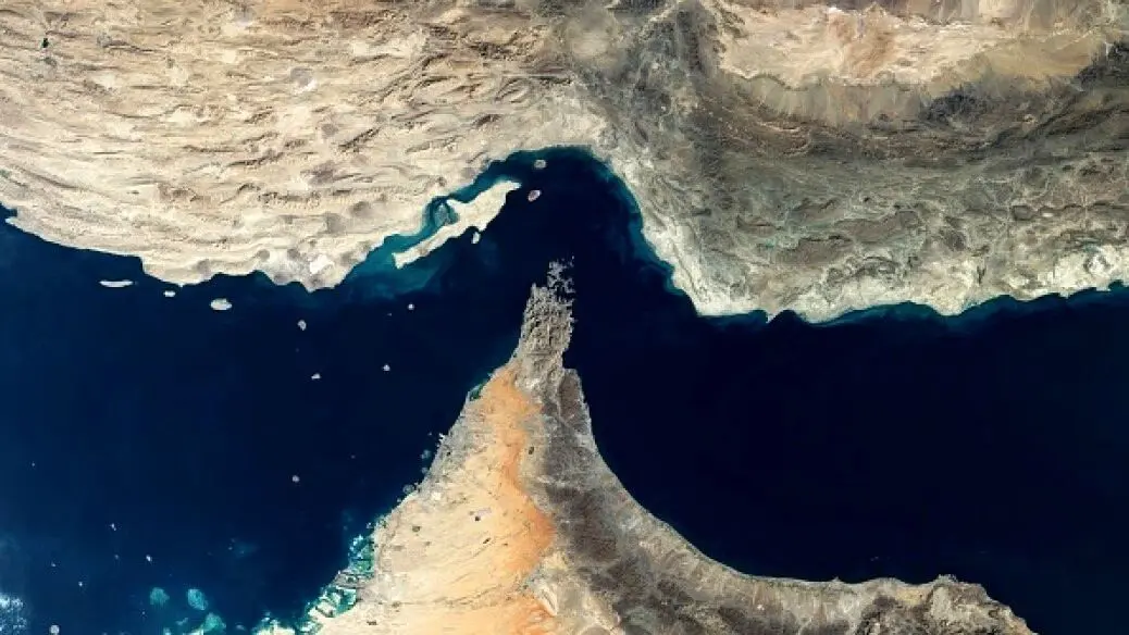 از بازاریابی ترامپ برای فروش نفت آمریکا تا محروم کردن چین و اروپا از انرژی