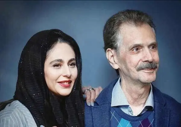 این بازیگر معروف عزادار شد