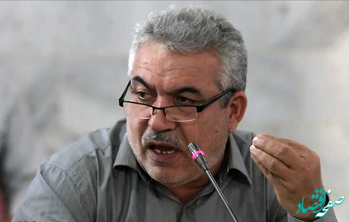 بازنشستگان و کارگران بخوانند؛  گلایه های به حق این فرد درباره اوضاع حقوق کارگران و بازنشستگان / خبری مهم برای بازنشستگان