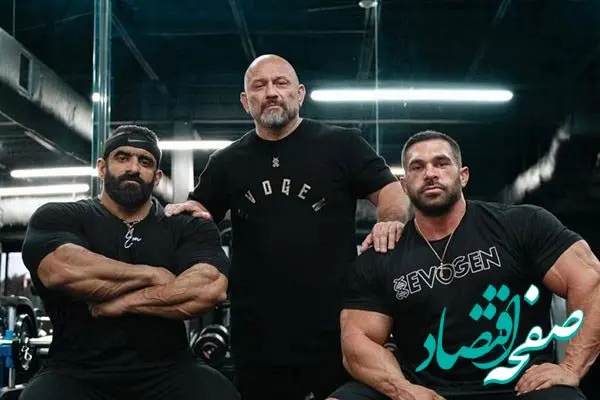 عکس کریسمسی هادی چوپان / همسر هنی رامبد سنگ تموم گذاشته!