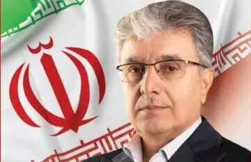 این نماینده با انتقاد کوبنده به وضعیت اقتصادی کشور دولت را فیتیله پیچ کرد! 