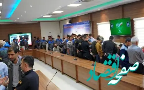 حماسه‌آفرینی کارکنان و کارگران  مجموعه شرکت توسعه آهن و فولاد گل‌گهر