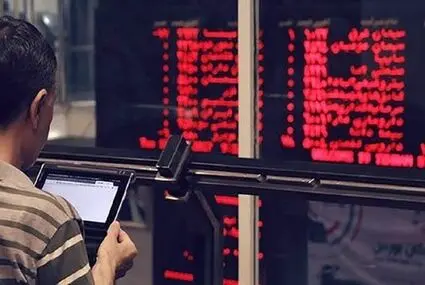 بورس در انتظار محرک تازه؛ سایه سیاست بر معاملات بازار سهام