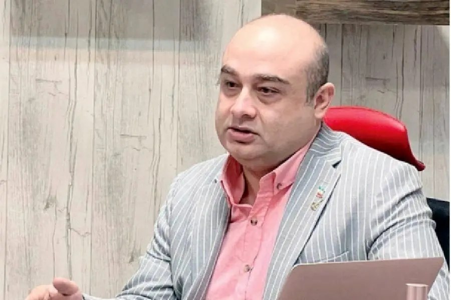 اصلاحات اصل ۴۴ قانون اساسی از نهاد ریاست جمهوری آغاز شود