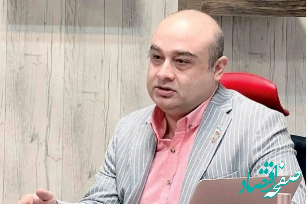 اصلاحات اصل ۴۴ قانون اساسی از نهاد ریاست جمهوری آغاز شود