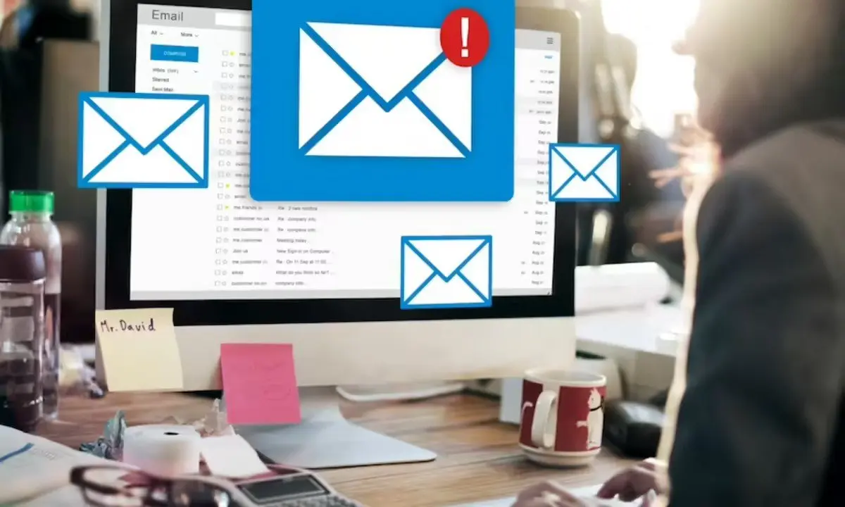 نگاهی به امکانات و قابلیت‌های سامانه پیامکی مخابرات