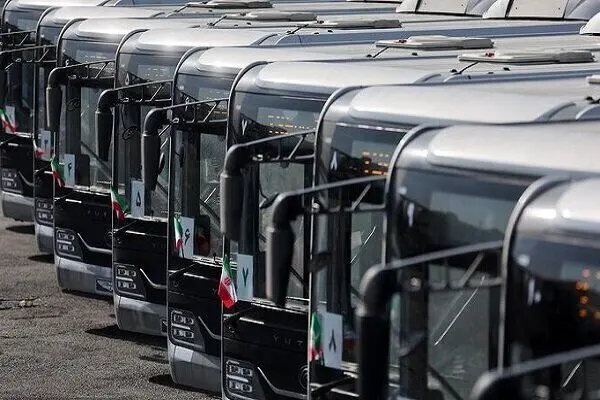 اتوبوس‌های ۱۸ متری در راه تهران 