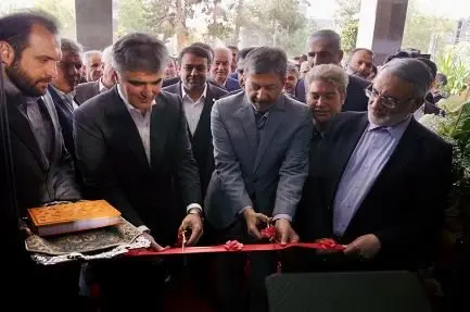 نجارزاده در مراسم افتتاح شعبه کاشان: آیین نامه تامین مالی صنعت نساجی تا دو هفته آینده ابلاغ می شود