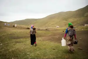 جزئیات آغاز بیمه رایگان زنان سرپرست خانوار در شهرهای کوچک و روستاها