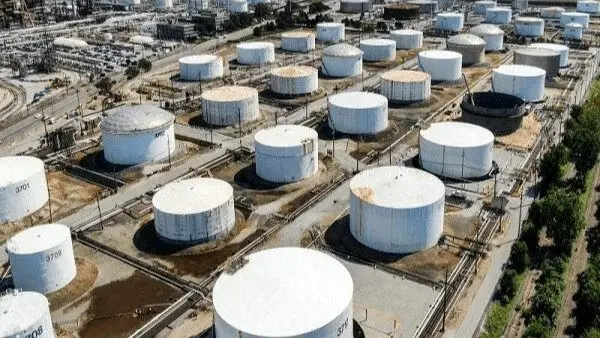 نقشه ترامپ با مخازن خالی نقش بر آب شد