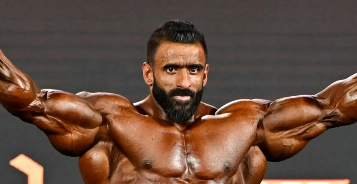 پست معنادار هادی چوپان / این قلب درد می کنه ...