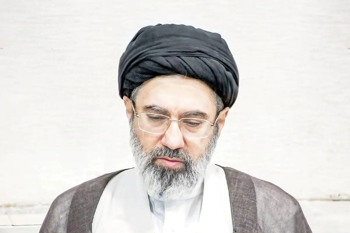 یادداشتی درباره تعطیلی کلاس درس خارج و فقه سیّد مجتبی خامنه‌ای