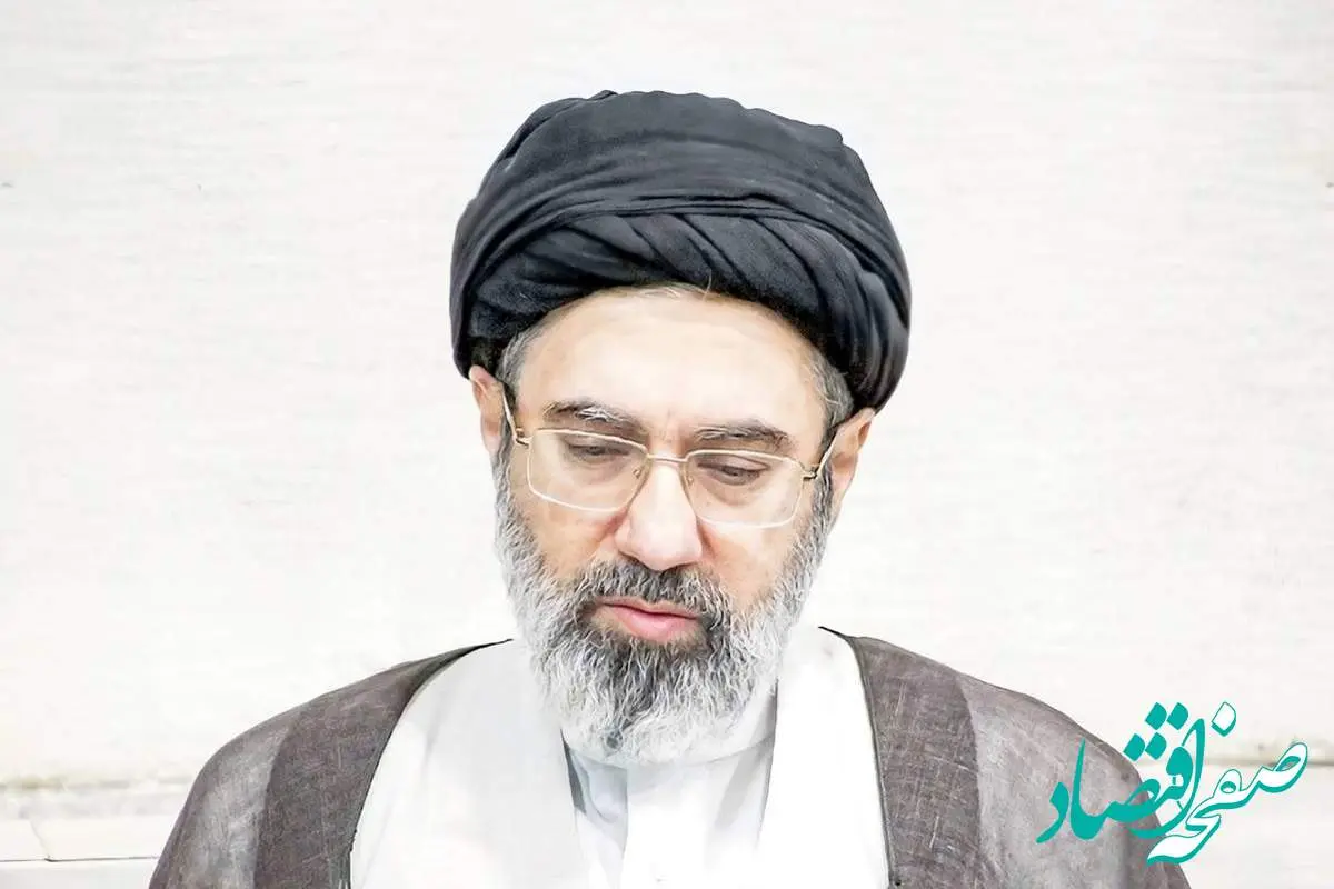 یادداشتی درباره تعطیلی کلاس درس خارج و فقه سیّد مجتبی خامنه‌ای