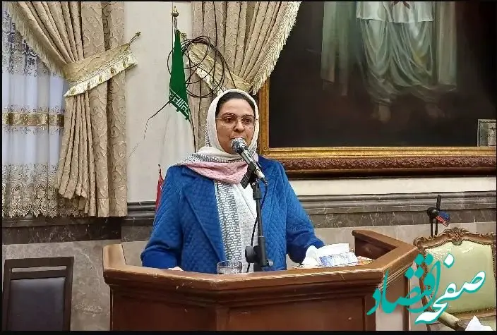 بهشید برخوردار تنها نماینده زن بدون چادر در دیدار محلس نشینان با رهبر انقلاب کیست؟ 