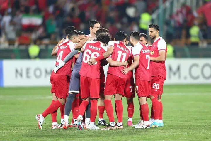 فریم به فریم با شانس صعود پرسپولیس در آسیا / 
سپاهان روی مُخ پرسپولیسی ها ! 