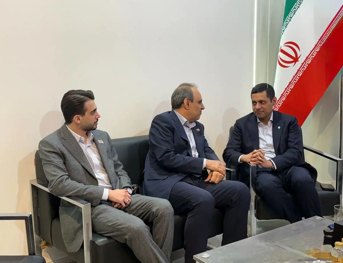 هم‌افزایی فولادی در ایران اکسپو ۲۰۲۵؛دیدار مدیران فولاد اکسین و صبا فولاد برای توسعه همکاری‌های استراتژیک