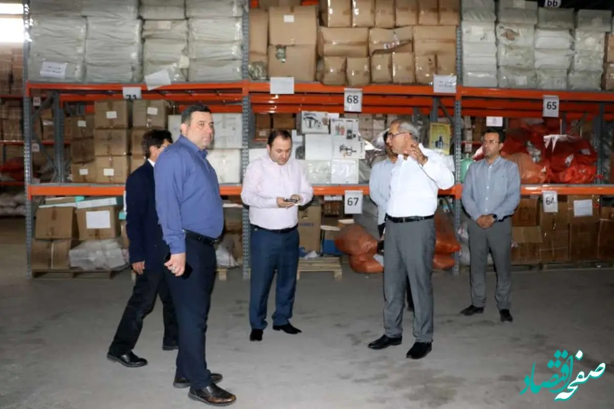  مدیرعامل سازمان از انبارهای تملیکی هرمزگان دیدن کرد