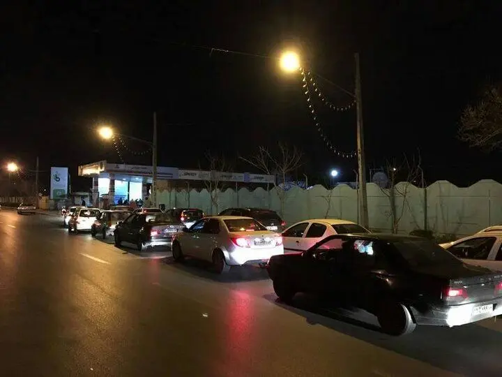 فرمانده کل سپاه به شهادت رسید / چه نفرات دیگری بین اهداف ترور بودند؟/ شبکه خبر روبان مشکی اضافه کرد