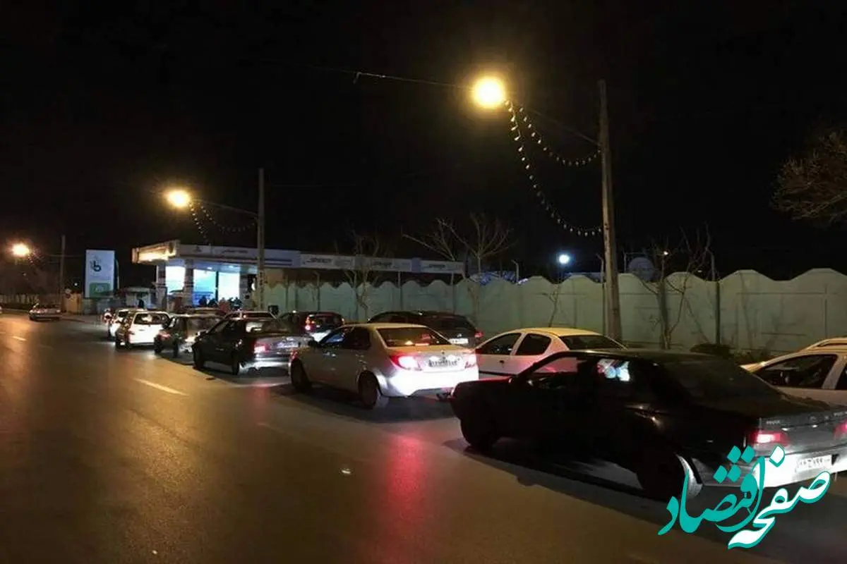 فرمانده کل سپاه به شهادت رسید / چه نفرات دیگری بین اهداف ترور بودند؟/ شبکه خبر روبان مشکی اضافه کرد