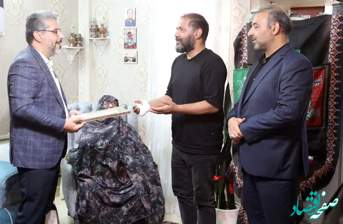 دیدار مدیرعامل شرکت شهروند با خانواده شهید حسن شیخی بختیاری و عیادت از علی‌محمد شیخی بختیاری