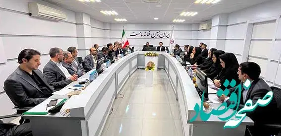 برخورد مناسب با مشتری اولویت بانک ایران زمین است