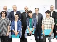 مدیرعامل بیمه دی از حمایت این شرکت از نخبگان علمی خبر داد