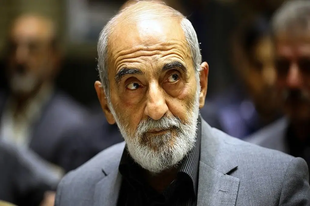 پایگاه های آمریکا در منطقه نباید از انتقام ما در امان بمانند