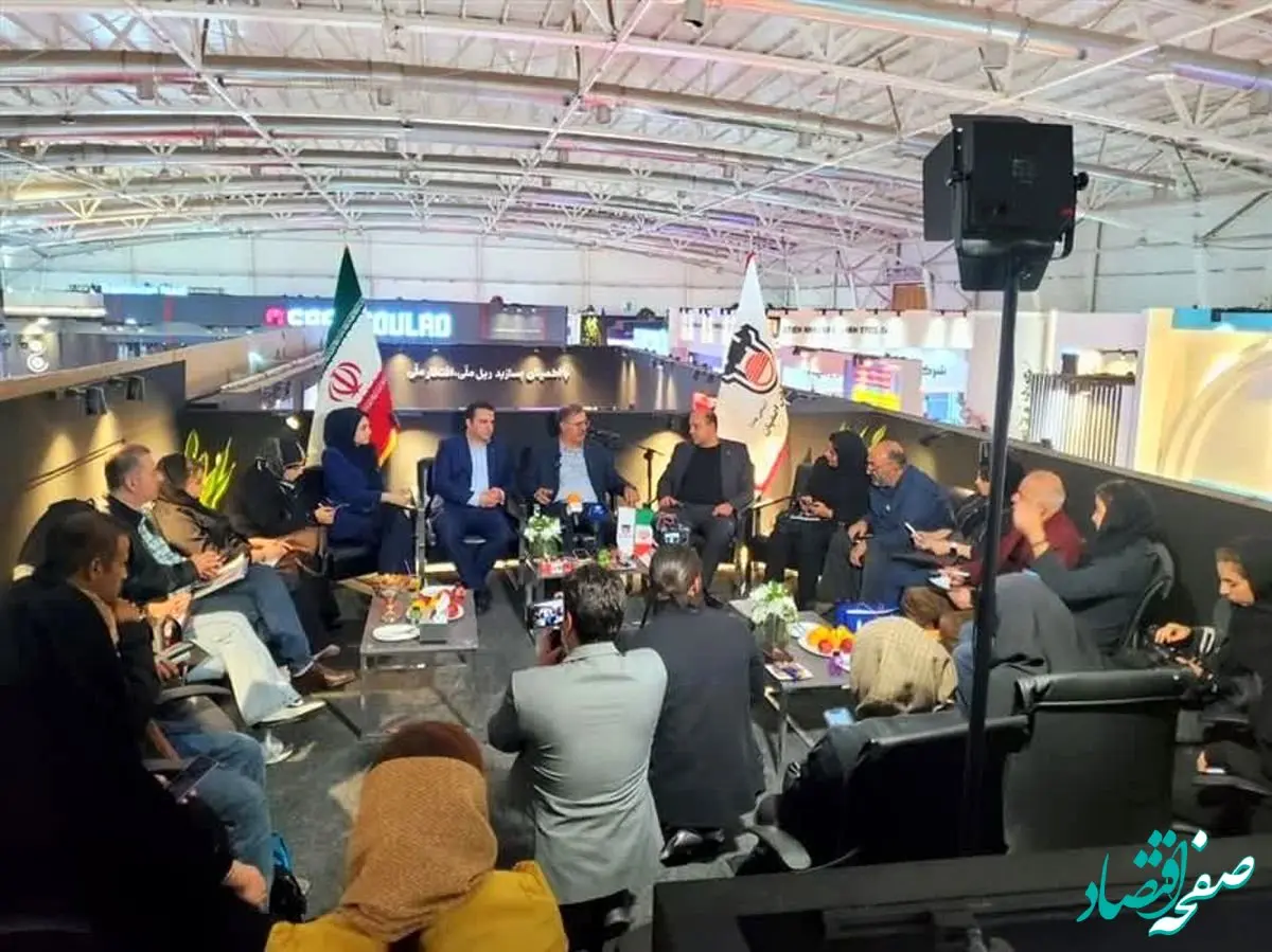 مروری بر چالش‌ها ، گام‌های اصلاحی و دستاوردهای ذوب‌آهن اصفهان در یک سال پرتلاطم