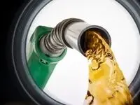  پیشنهاد جنجالی یک فعال سیاسی ؛ بنزین را لیتری ۵۰ هزار به مردم بفروشیم ! 